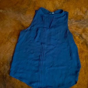 Size Small 41Hawthorn Business Casual Sleeveless Dark Blue Blouse